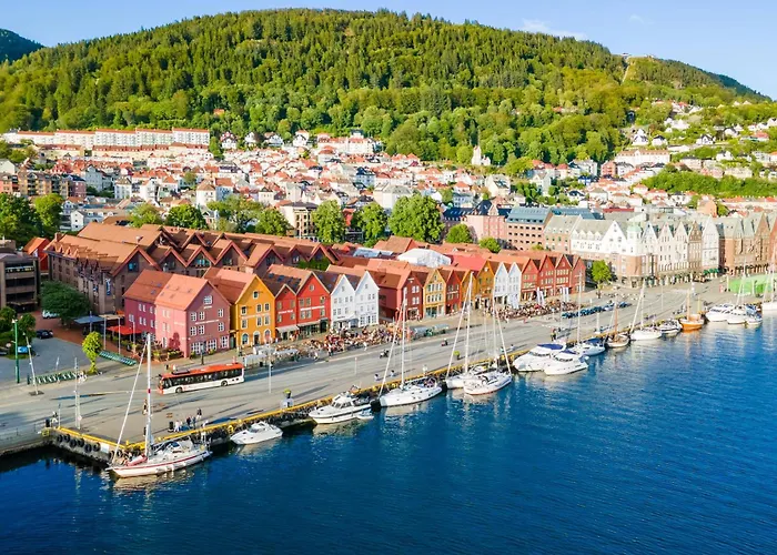 In Center * Bergen